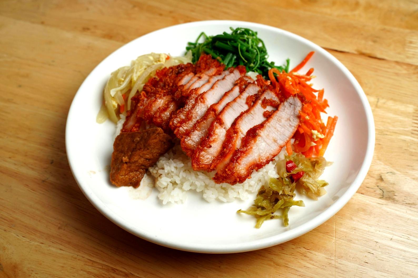 Vacuum sealing process for sous-vide cooking